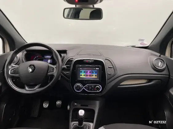 RENAULT CAPTUR - voiture d'occasion - Photo 9
