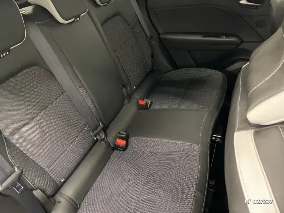 RENAULT CAPTUR II - voiture d'occasion - Photo 11