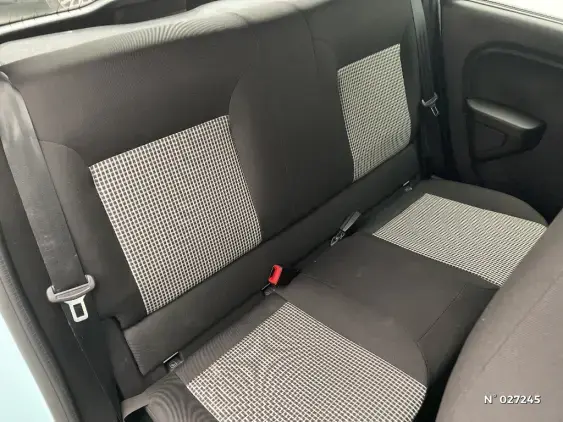 RENAULT TWINGO III - voiture d'occasion - Photo 11