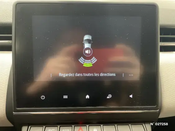 RENAULT CLIO V - voiture d'occasion - Photo 14