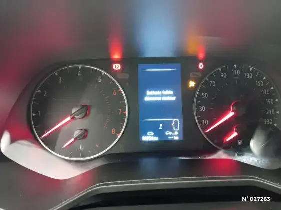 RENAULT CLIO V - voiture d'occasion - Photo 12