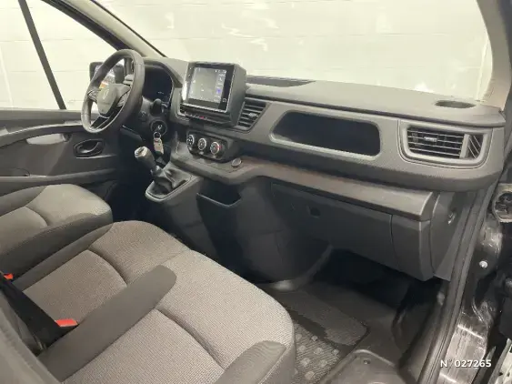 RENAULT TRAFIC III - voiture d'occasion - Photo 10