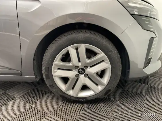 RENAULT CLIO V - voiture d'occasion - Photo 8