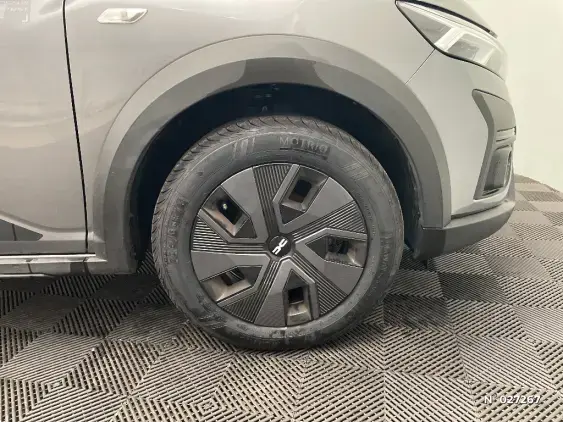 DACIA SANDERO III - voiture d'occasion - Photo 8