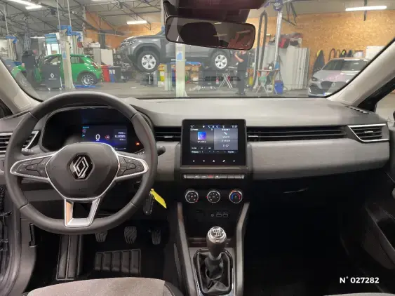 RENAULT CLIO V - voiture d'occasion - Photo 9