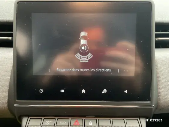 RENAULT CLIO V - voiture d'occasion - Photo 14