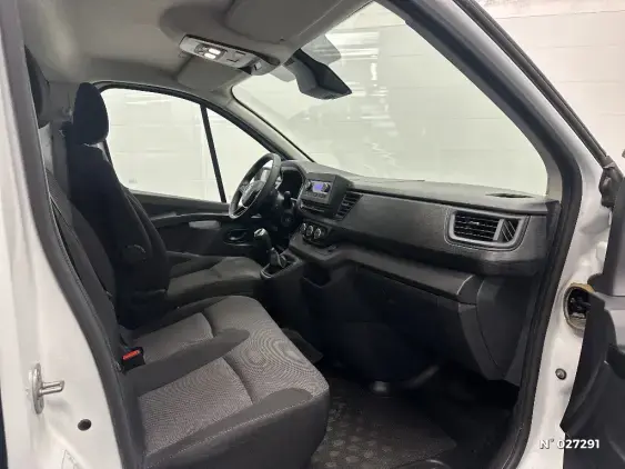 RENAULT TRAFIC FG III - voiture d'occasion - Photo 9