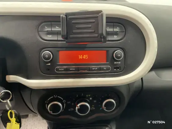 RENAULT TWINGO III - voiture d'occasion - Photo 13