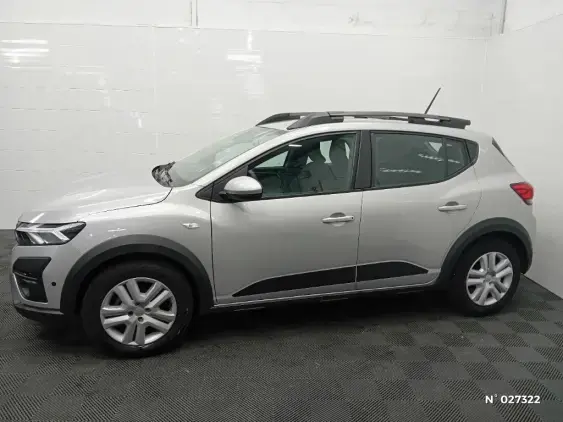 DACIA SANDERO III - voiture d'occasion - Photo 2