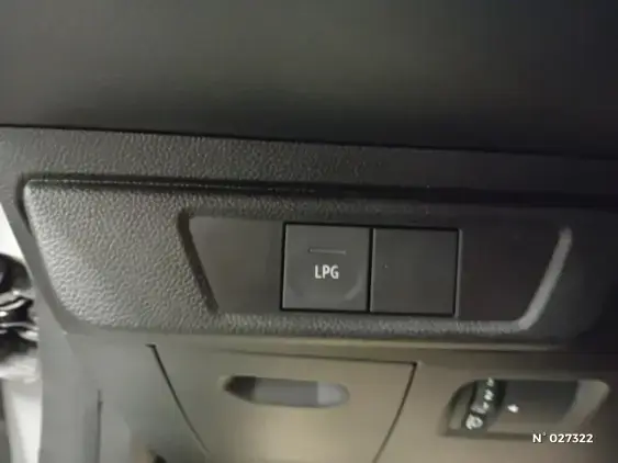 DACIA SANDERO III - voiture d'occasion - Photo 15