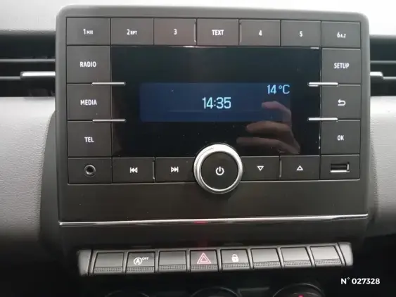 RENAULT CLIO V - voiture d'occasion - Photo 13