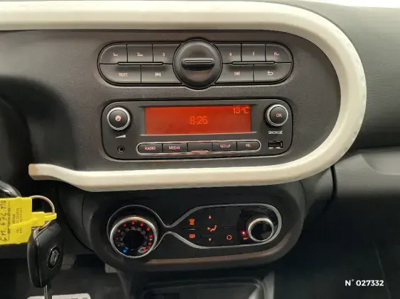 RENAULT TWINGO ELECTRIQUE III - voiture d'occasion - Photo 13