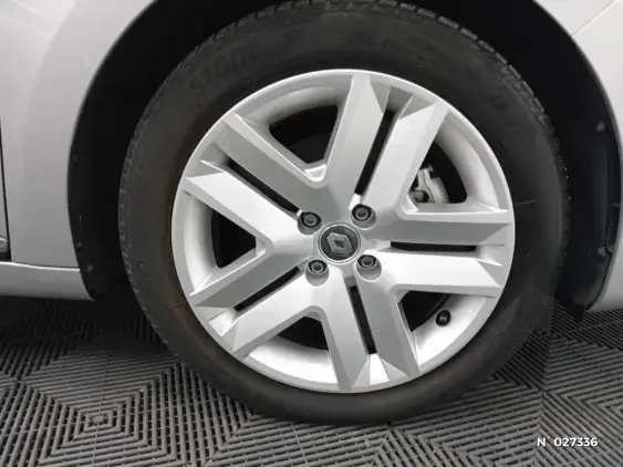 RENAULT CLIO V - voiture d'occasion - Photo 8