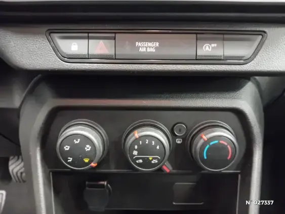 DACIA SANDERO III - voiture d'occasion - Photo 15