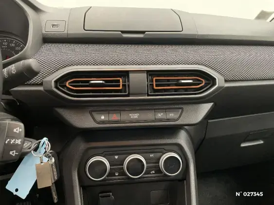 DACIA SANDERO III - voiture d'occasion - Photo 13