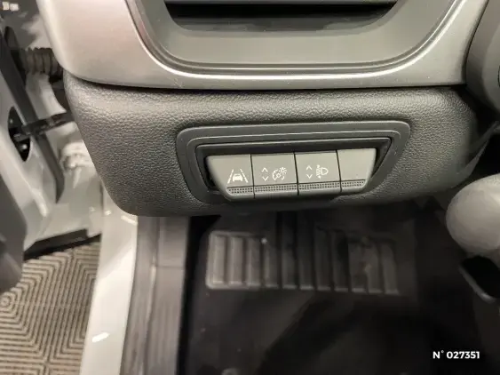 RENAULT CAPTUR II - voiture d'occasion - Photo 15