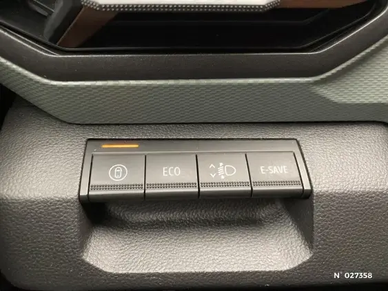 DACIA DUSTER III - voiture d'occasion - Photo 15
