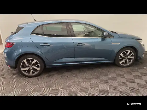 RENAULT MEGANE IV - voiture d'occasion - Photo 5