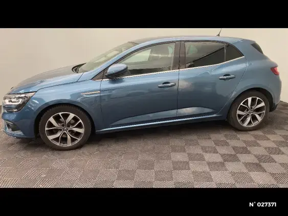 RENAULT MEGANE IV - voiture d'occasion - Photo 2