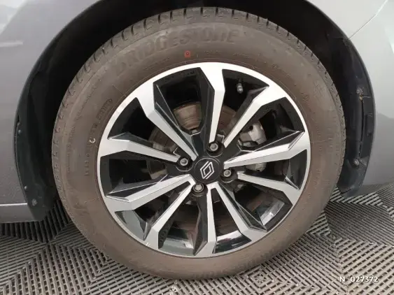 RENAULT CLIO V - voiture d'occasion - Photo 8