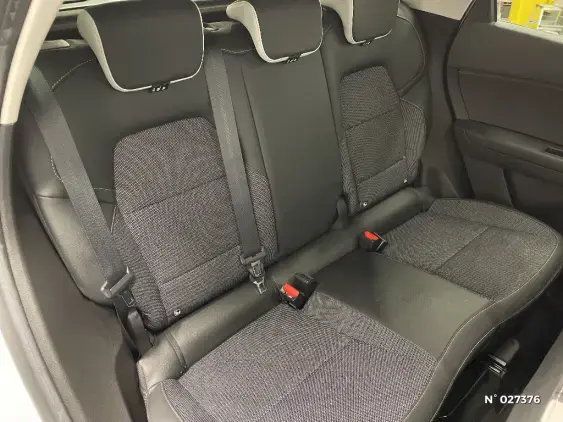 RENAULT CAPTUR II - voiture d'occasion - Photo 11