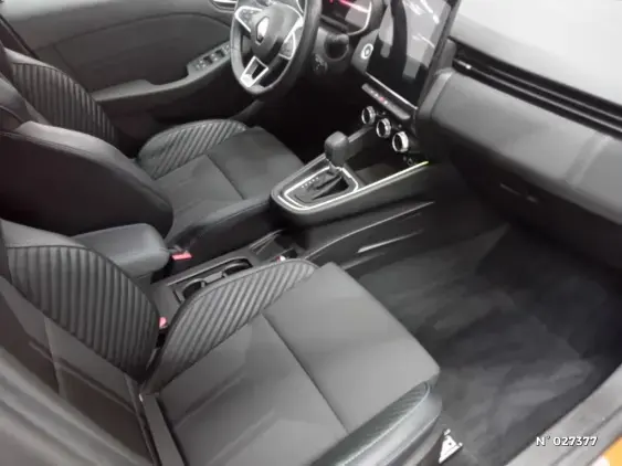 RENAULT CLIO V - voiture d'occasion - Photo 10