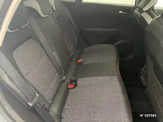 RENAULT CAPTUR II - voiture d'occasion - Photo 11