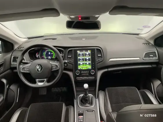 RENAULT MEGANE ESTATE IV - voiture d'occasion - Photo 9