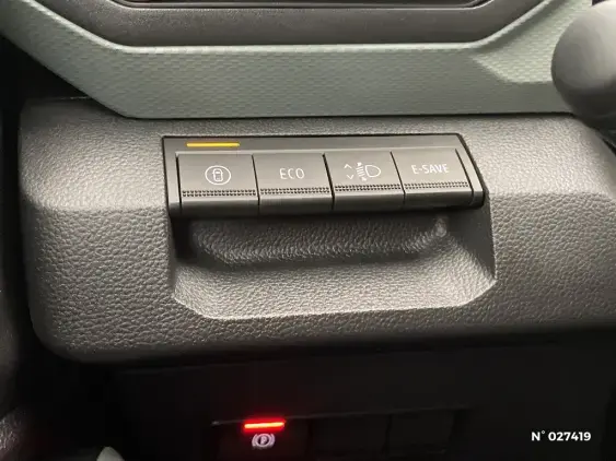 DACIA DUSTER III - voiture d'occasion - Photo 15