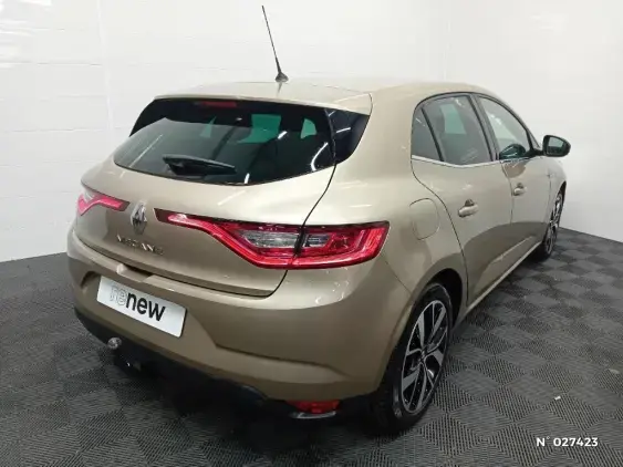 RENAULT MEGANE IV - voiture d'occasion - Photo 4