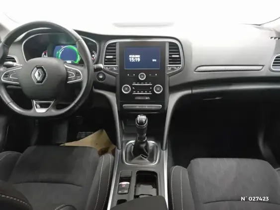 RENAULT MEGANE IV - voiture d'occasion - Photo 9