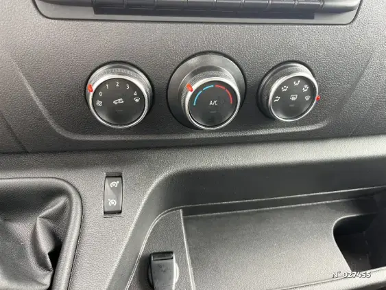 RENAULT MASTER III - voiture d'occasion - Photo 12