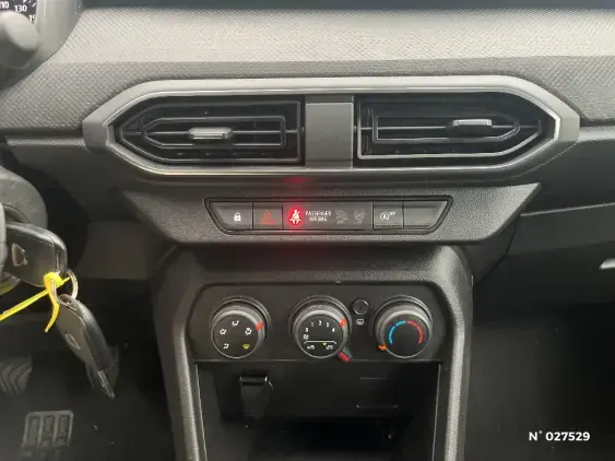 DACIA SANDERO III - voiture d'occasion - Photo 13