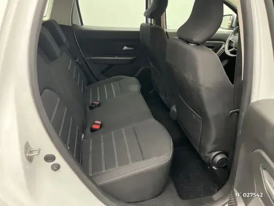 DACIA DUSTER II - voiture d'occasion - Photo 11
