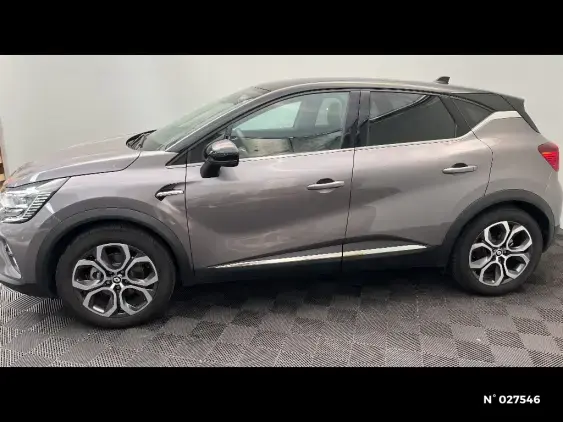 RENAULT CAPTUR II - voiture d'occasion - Photo 2