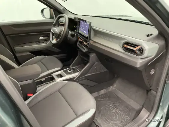 DACIA DUSTER III - voiture d'occasion - Photo 10