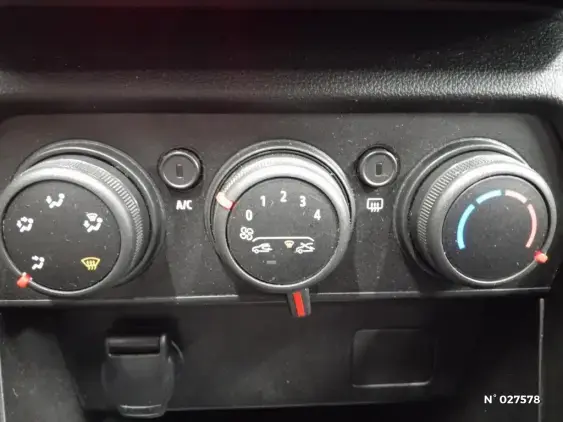 DACIA SANDERO III - voiture d'occasion - Photo 15