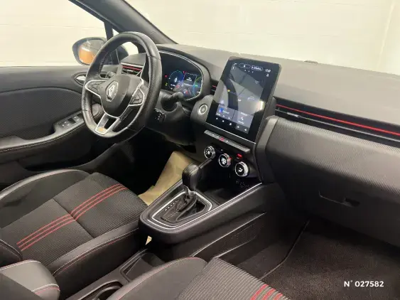 RENAULT CLIO V - voiture d'occasion - Photo 10