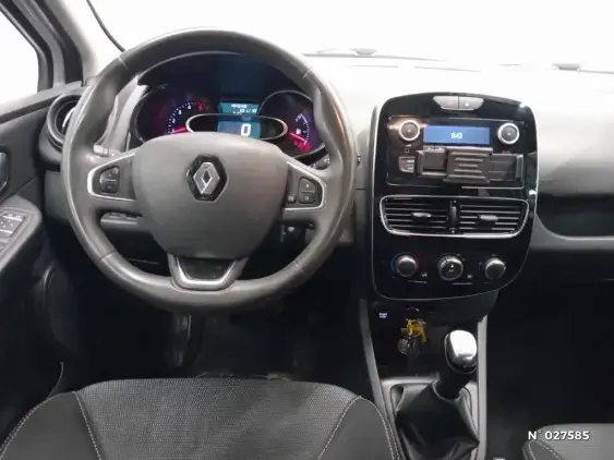 RENAULT CLIO STE IV - voiture d'occasion - Photo 9