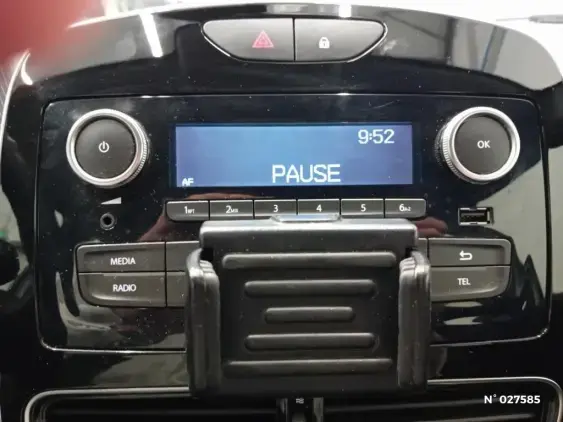 RENAULT CLIO STE IV - voiture d'occasion - Photo 14