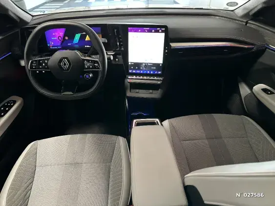 RENAULT SCENIC V ELECTRIQUE - voiture d'occasion - Photo 9