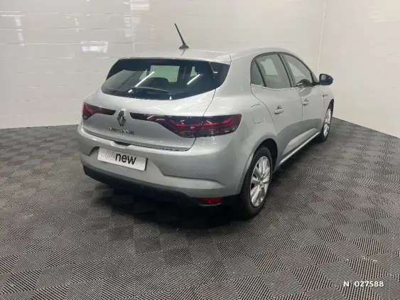 RENAULT MEGANE IV - voiture d'occasion - Photo 4