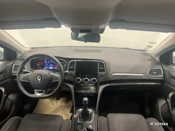 RENAULT MEGANE IV - voiture d'occasion - Photo 9