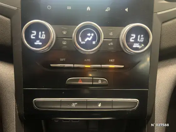 RENAULT MEGANE IV - voiture d'occasion - Photo 15