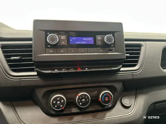 RENAULT TRAFIC FG III - voiture d'occasion - Photo 13