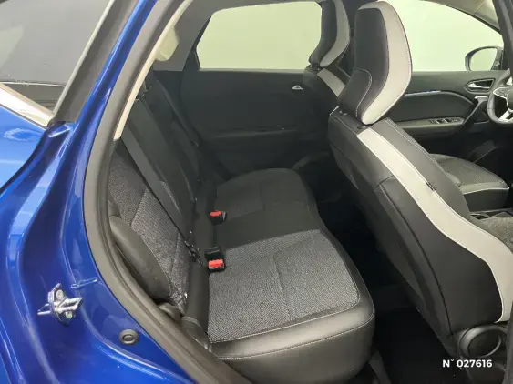 RENAULT CAPTUR II - voiture d'occasion - Photo 11