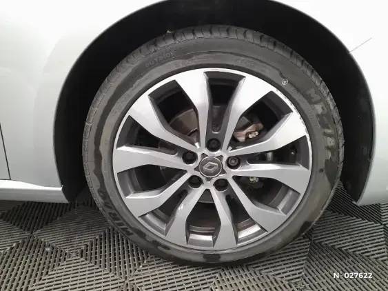 RENAULT MEGANE IV - voiture d'occasion - Photo 8