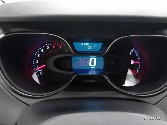 RENAULT CAPTUR - voiture d'occasion - Photo 12