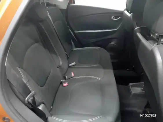 RENAULT CAPTUR - voiture d'occasion - Photo 11