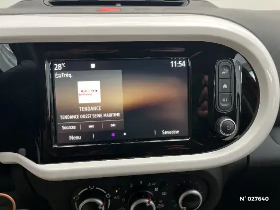 RENAULT TWINGO III - voiture d'occasion - Photo 13